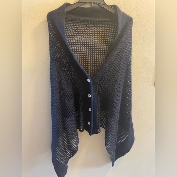 Unbranded Button Down Netted Shawl Cover Wrap Black & Gray Cape Women’s XL - Picture 3 of 5